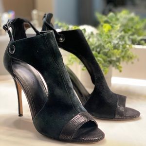Suede leather heels 8.5
